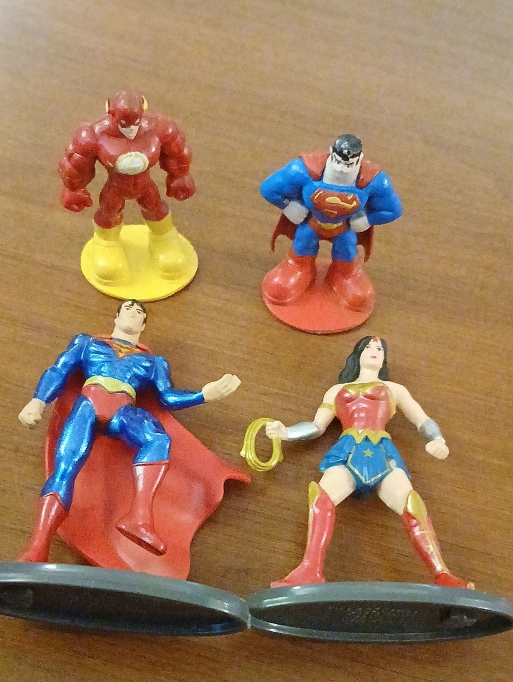 4 DC Superhero Mini Figures Set 2 -3" Collectible Comics